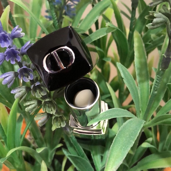 DIOR LIP BALM 💋 - Picture 7 of 9